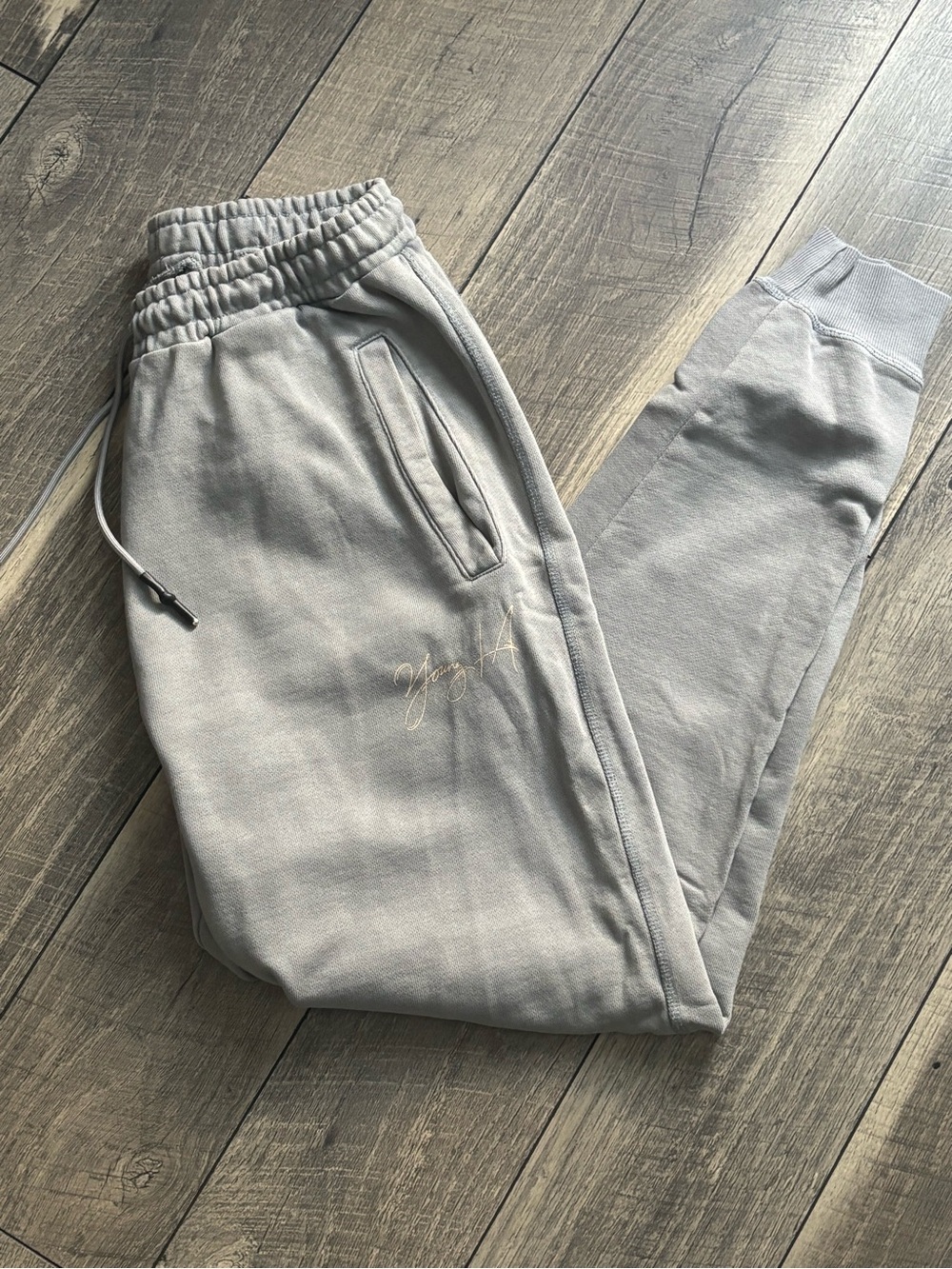 YoungLA Men's Light Gray Jogger Sweatpants - Casual Comfort